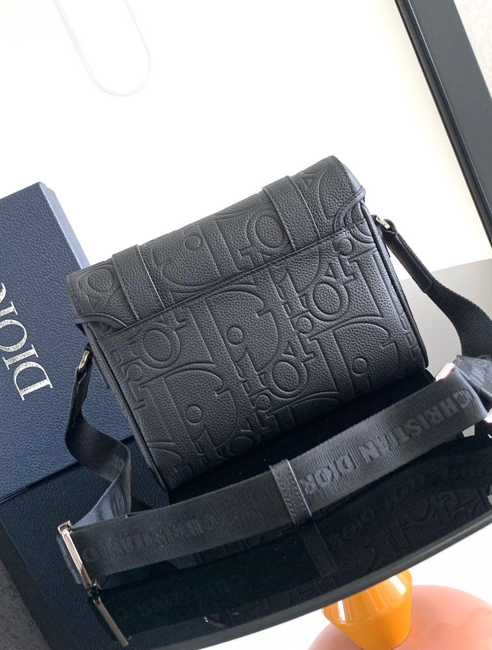 new-luxury-designer-bags-nm16065