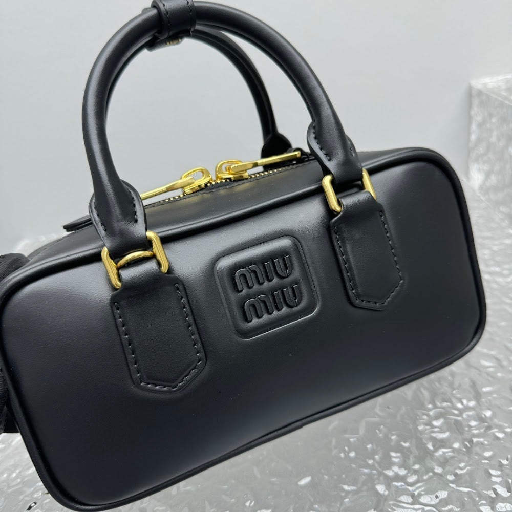 Dragons Bags Miun Miun Luxury Bag --123417