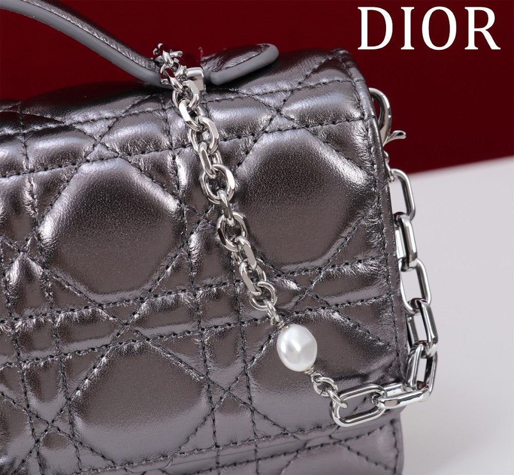 Dragons BagsDiorn Luxury Bag --116182