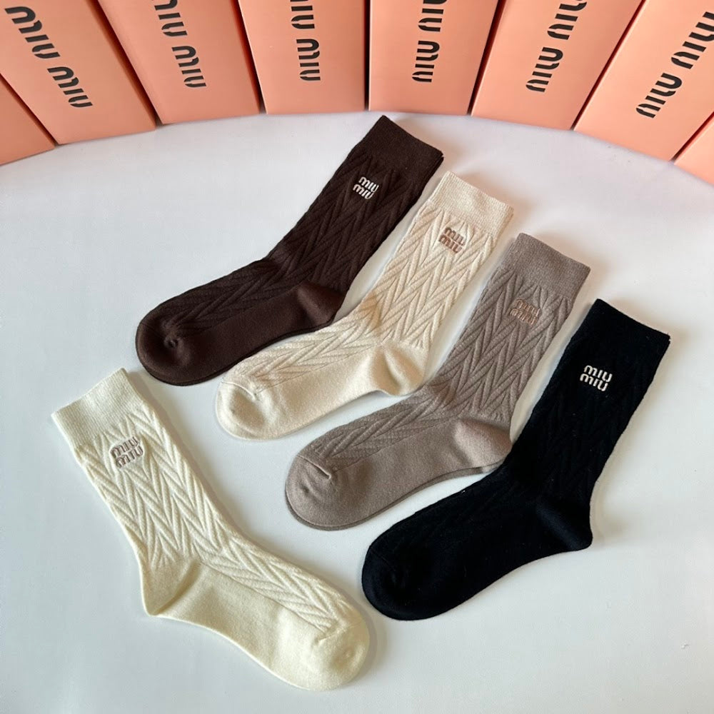 Dragons Bags Premium Luxury Socks --97781