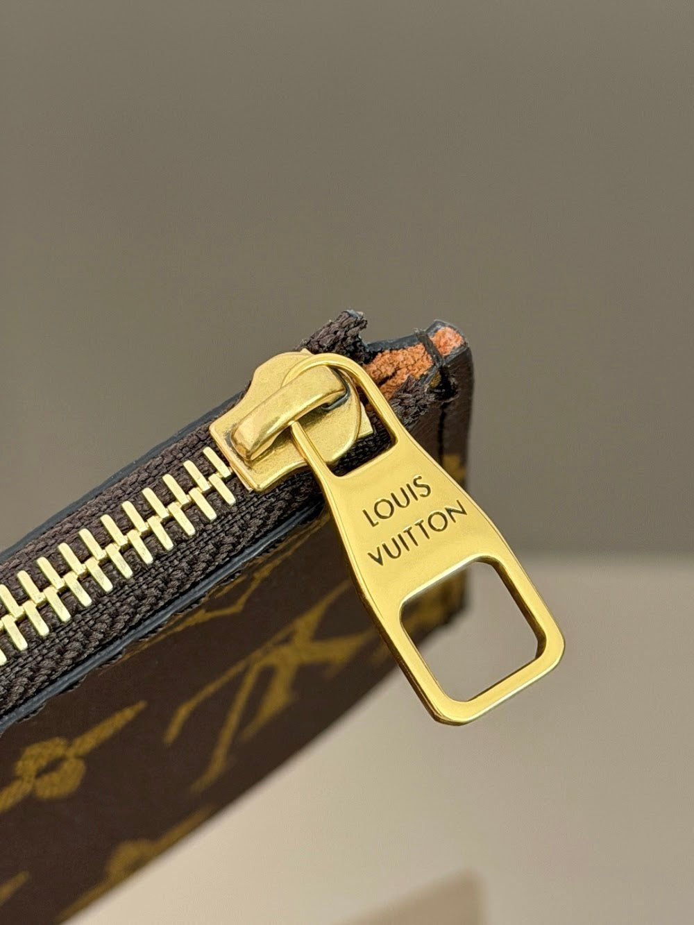Dragons Bags ln Luxury Bag --96381