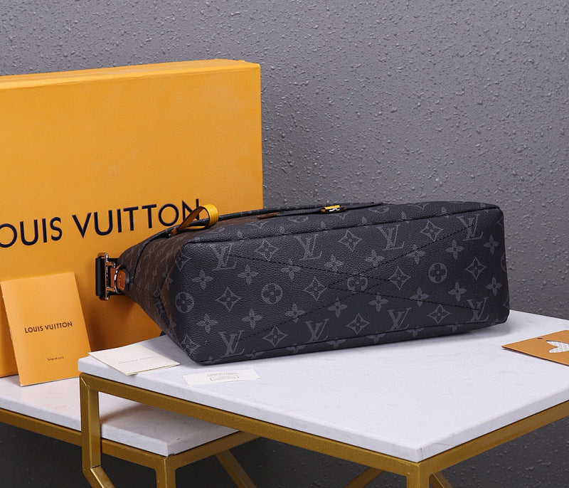 Dragons Bags ln Luxury Bag --70725