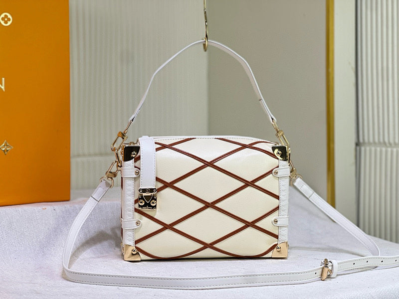 Dragons Bags ln Luxury Bag --81442