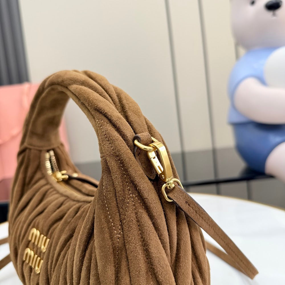 Dragons Bags Miun Miun Luxury Bag --123046