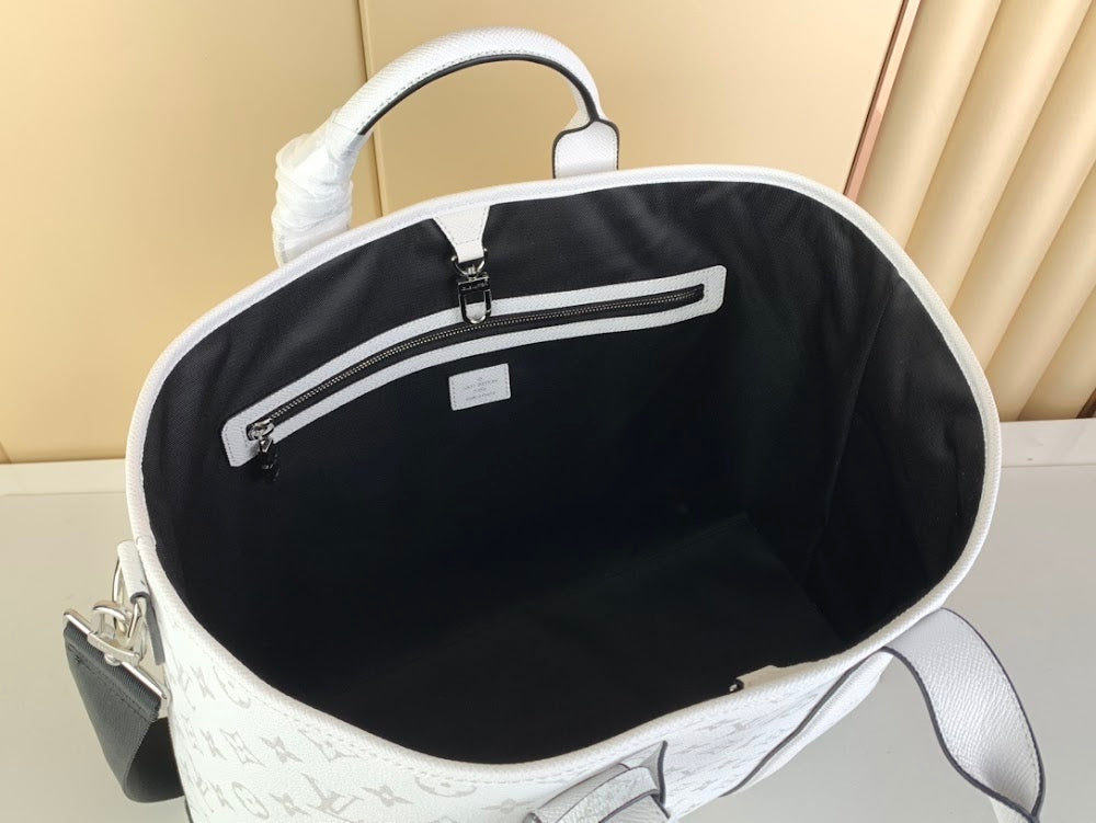 Dragons Bags ln Luxury Bag --68181