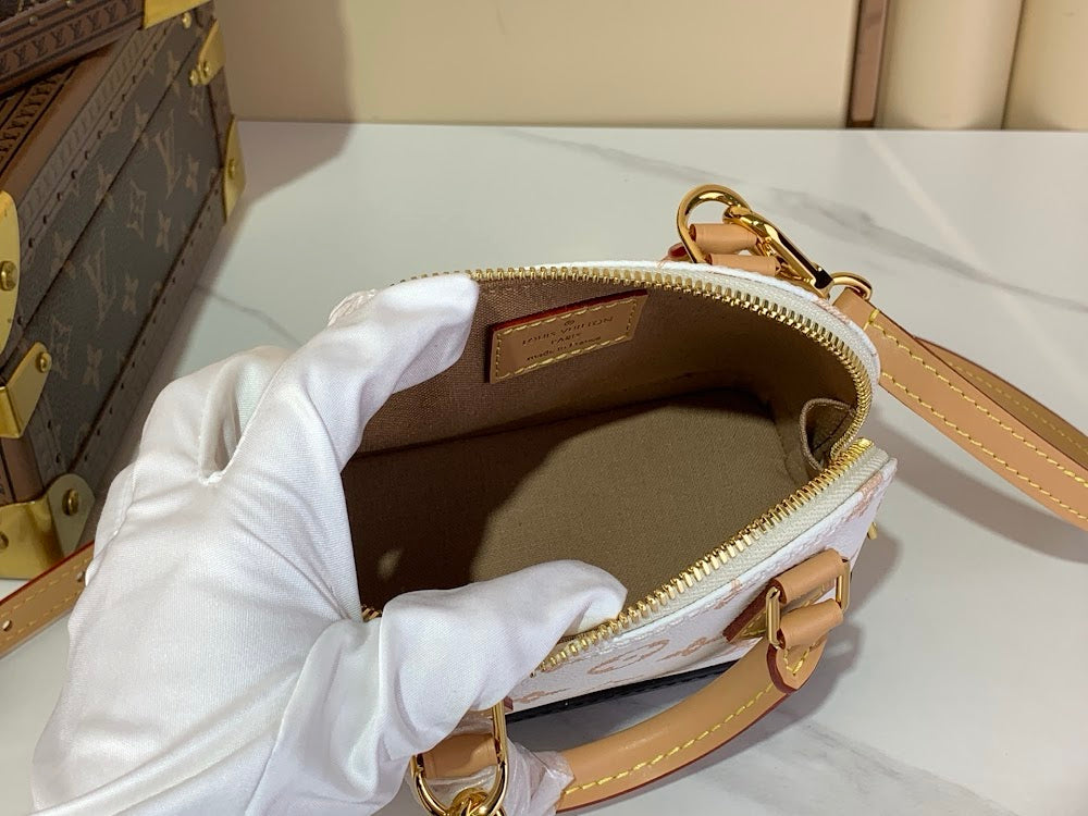 Dragons Bags ln Luxury Bag --69738