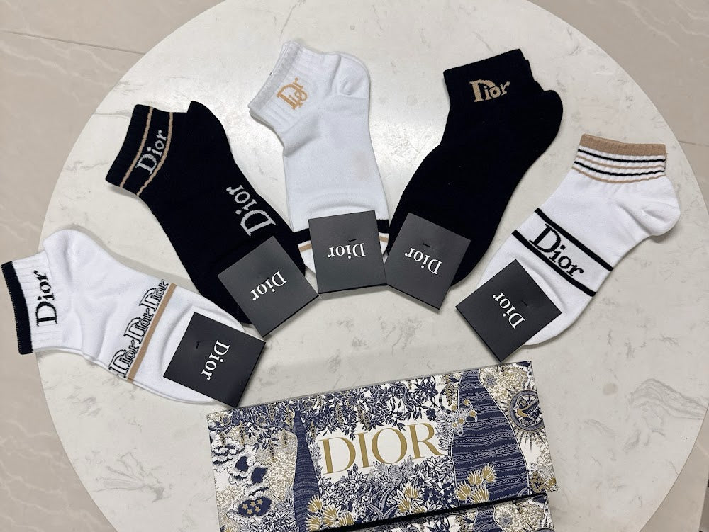 Dragons Bags Premium Luxury Socks --98695