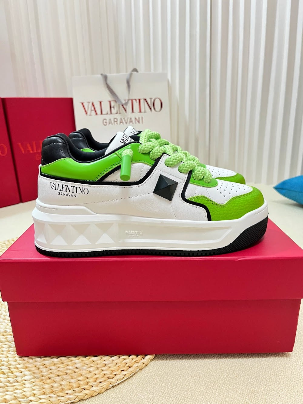 Dragons Bags Valentino Luxury Shoes --52622