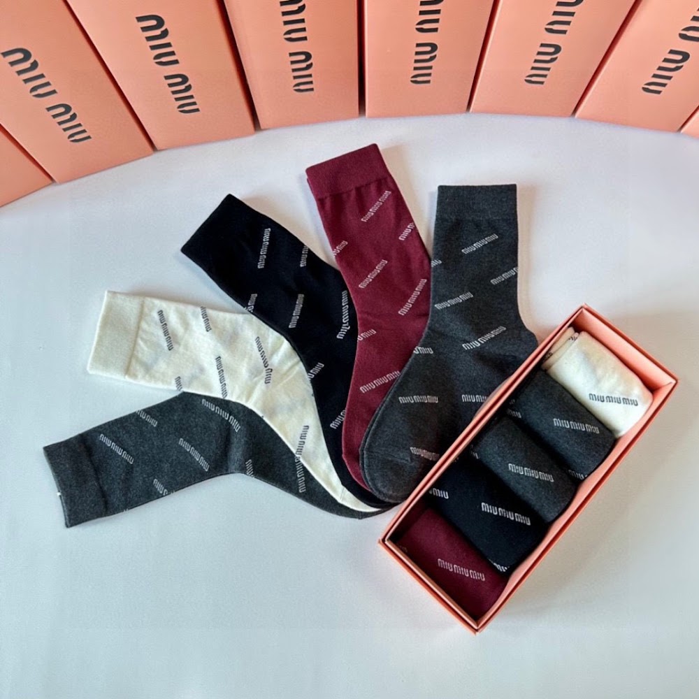 Dragons Bags Premium Luxury Socks --97924