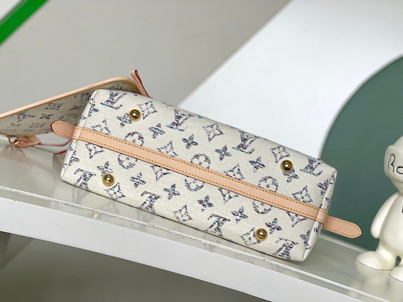 Dragons Bags ln Luxury Bag --81446