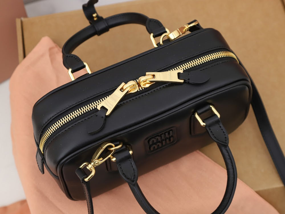 Dragons Bags Miun Miun Luxury Bag --123439