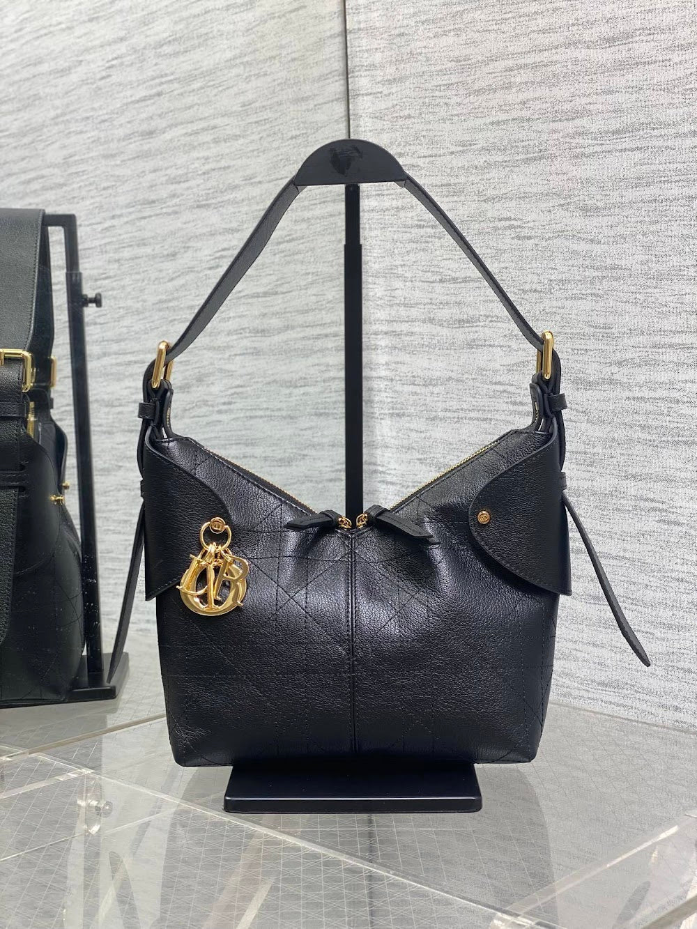 Dragons BagsDiorn Luxury Bag --116077