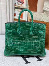 new-luxury-designer-bags-nm9161