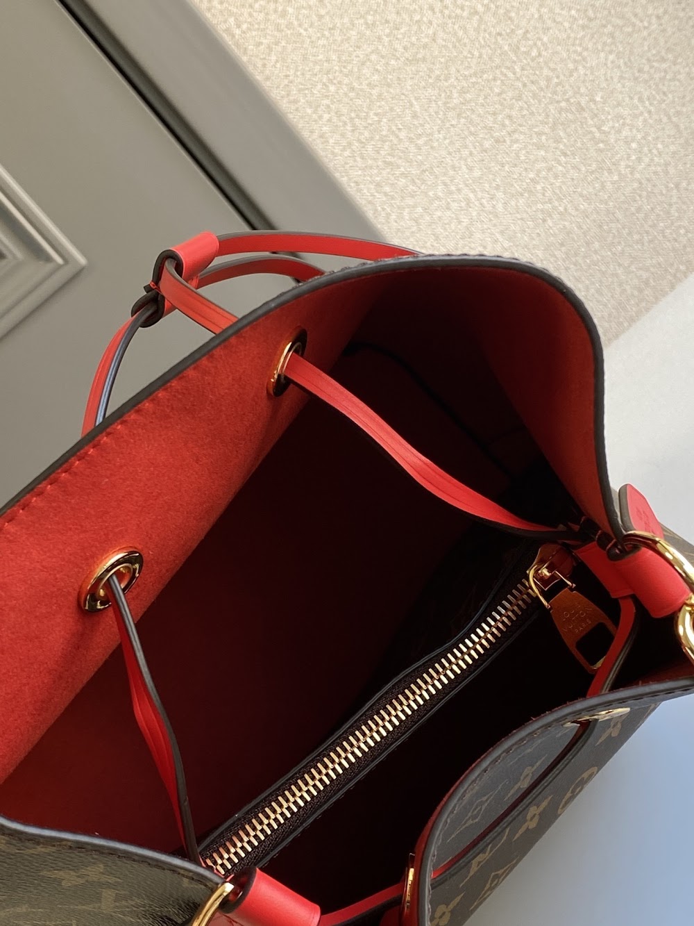 Dragons Bags LVn Luxury Bag --80150
