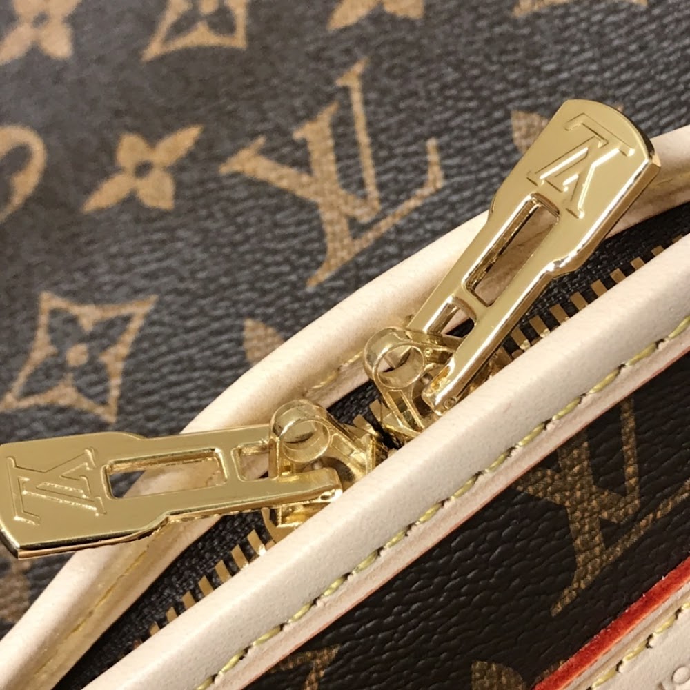 Dragons Bags ln Luxury Bag --60383