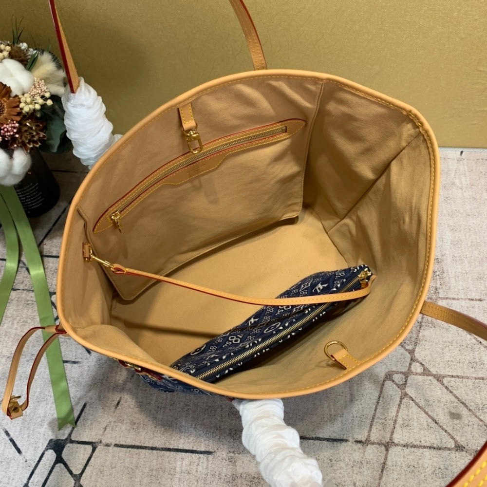 Dragons Bags ln Luxury Bag --59469