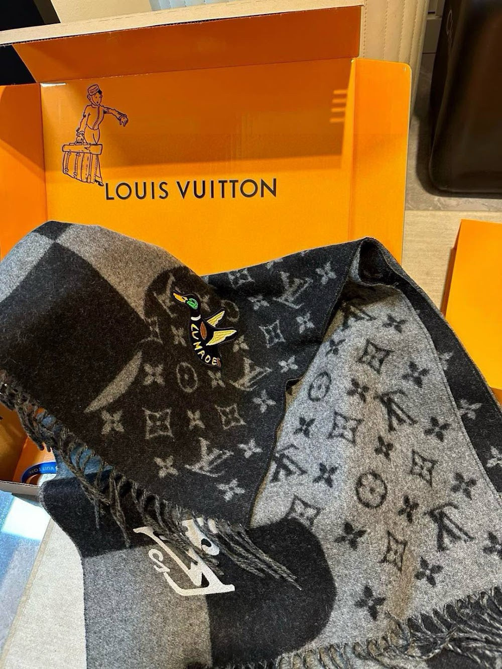 Dragons Bags Premium Designer Scarf --99485