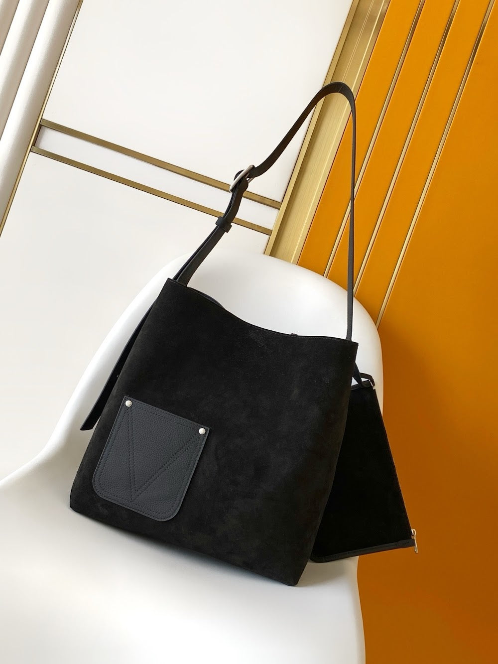 Dragons Bags ln Luxury Bag --81857