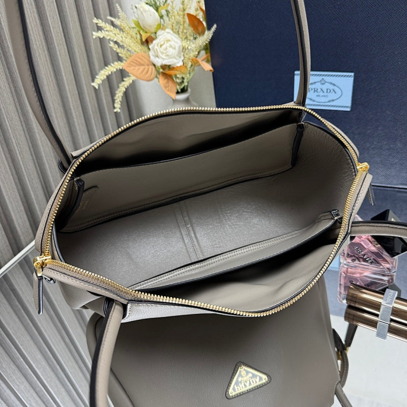 Jessica Bags pradn Luxury Bag --75218