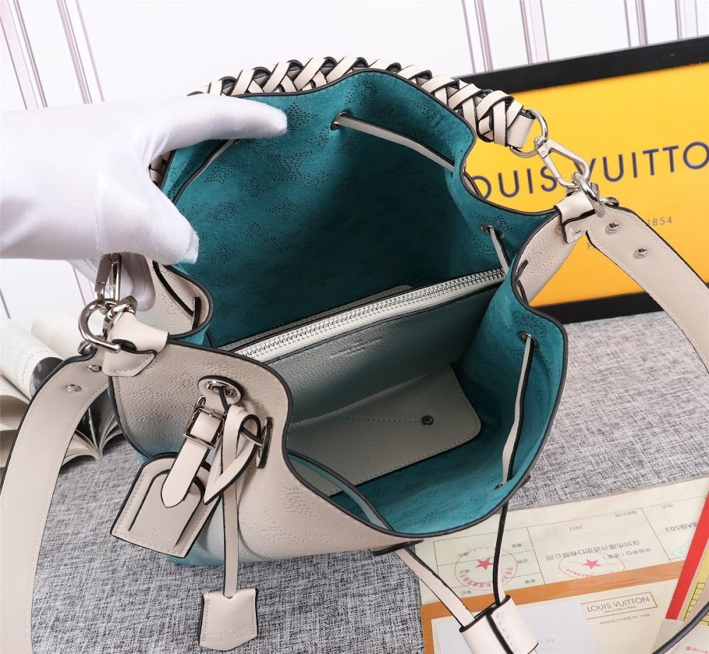 Dragons Bags ln Luxury Bag --78211