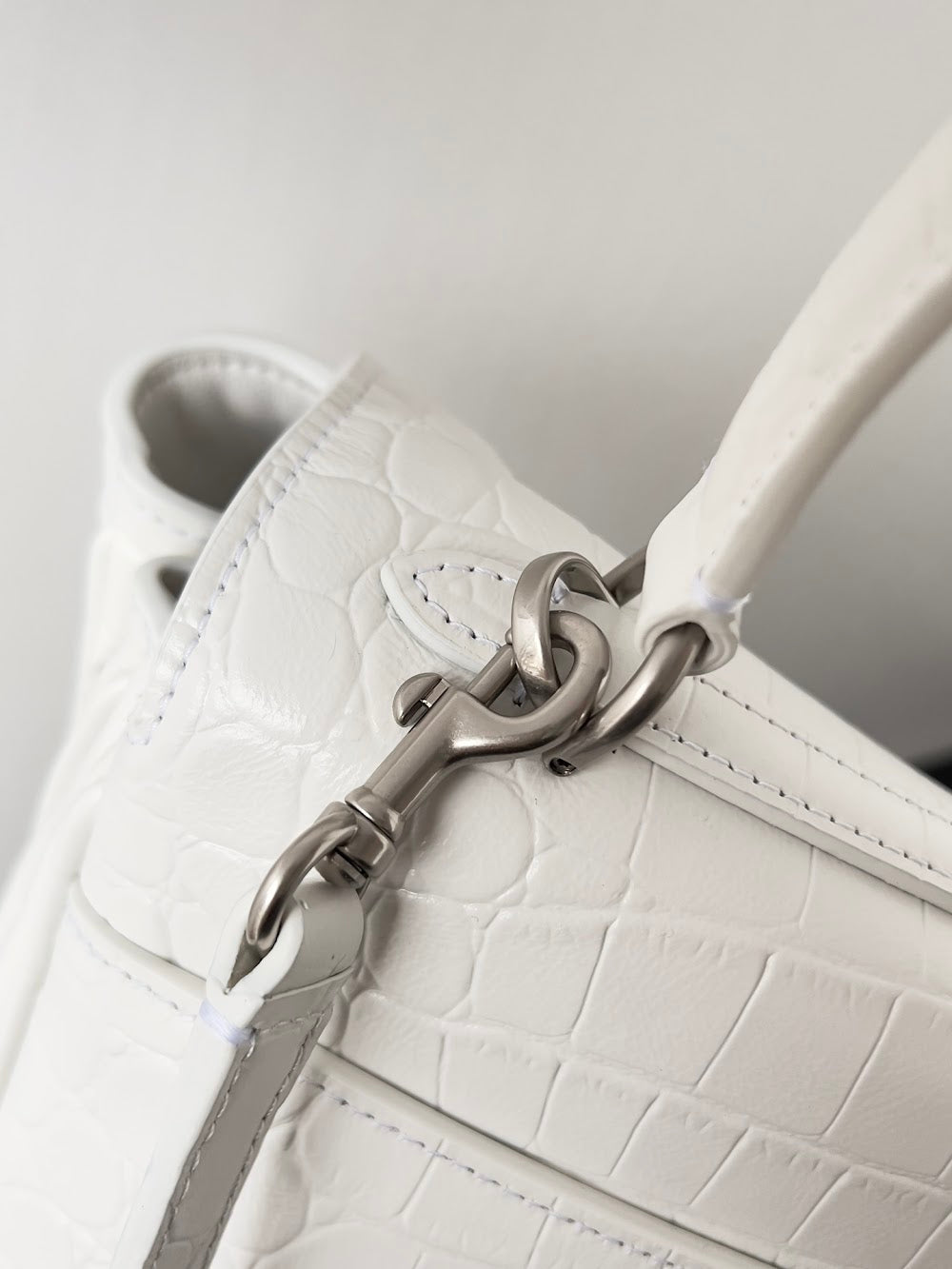 Dragons Bags Balenciaga Luxury Bag --111553