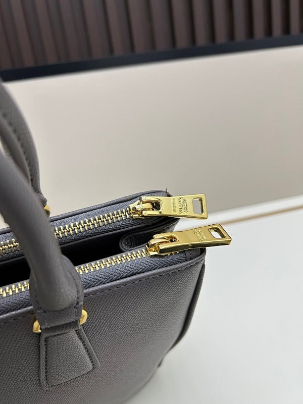 Jessica Bags pradn Luxury Bag --74623