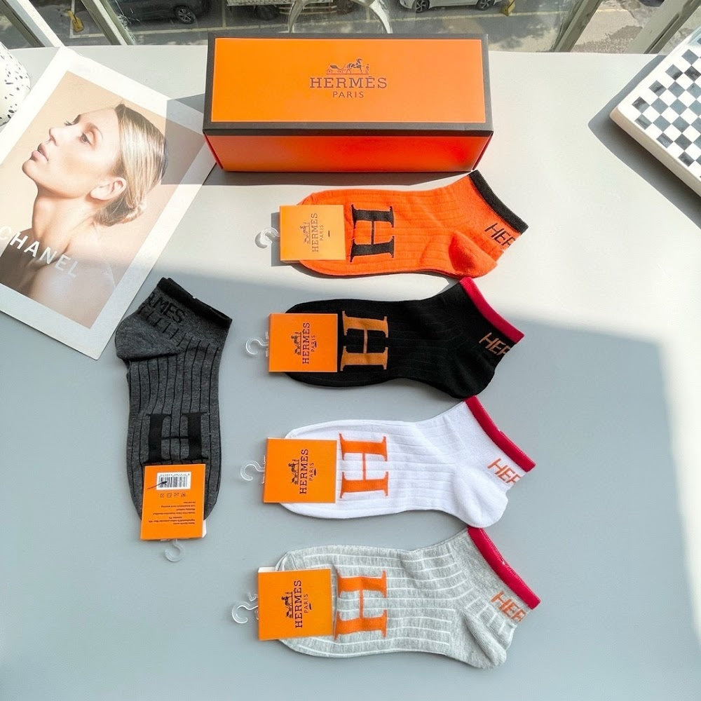 Dragons Bags Premium Luxury Socks --98767