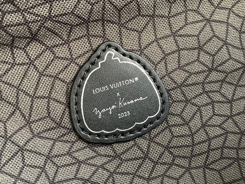 Dragons Bags ln Luxury Bag --68102