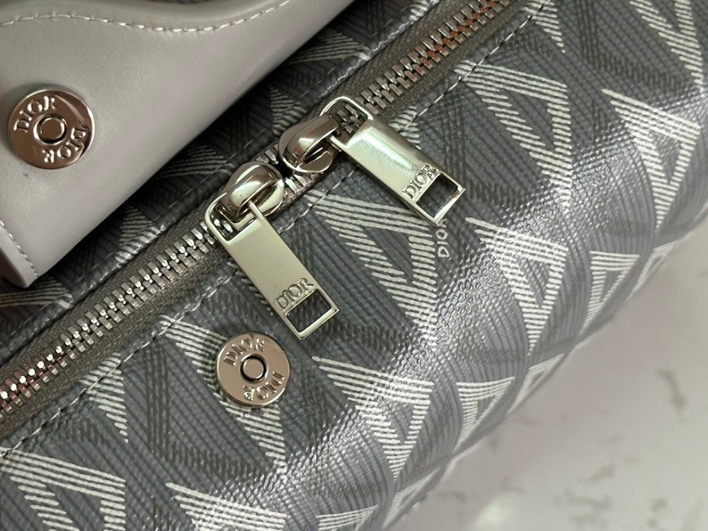 new-designer-premium-bags-nm16755