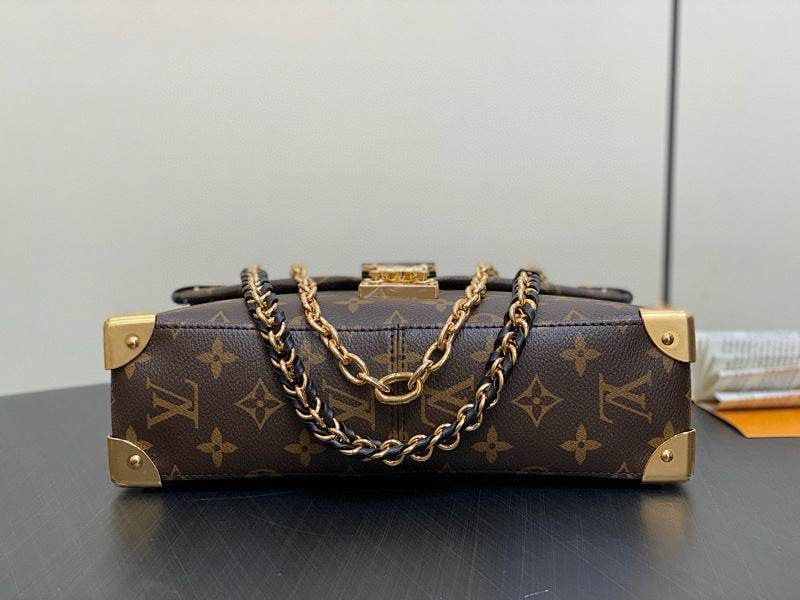 Dragons Bags ln Luxury Bag --81689