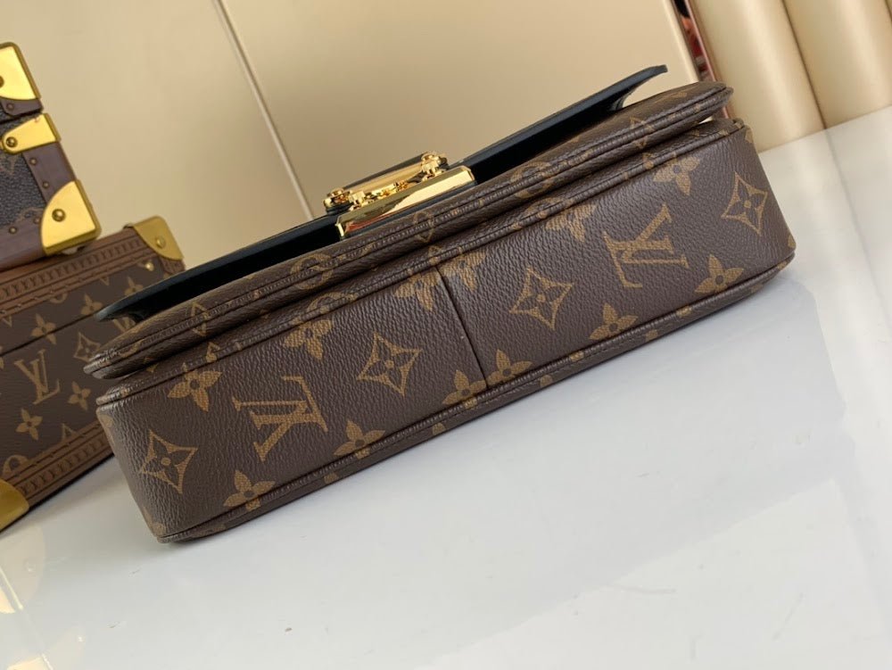Dragons Bags ln Luxury Bag --67616