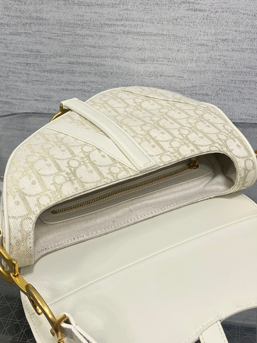 Dragons BagsDiorn Luxury Bag --115274