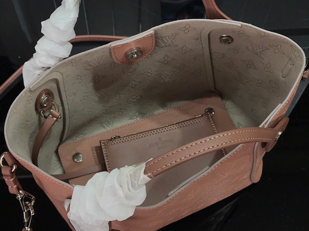 Dragons Bags ln Luxury Bag --59736