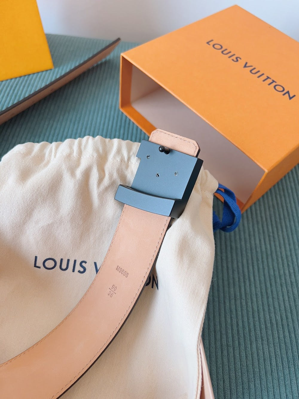 Dragons Bags ln Luxury Belt --109922