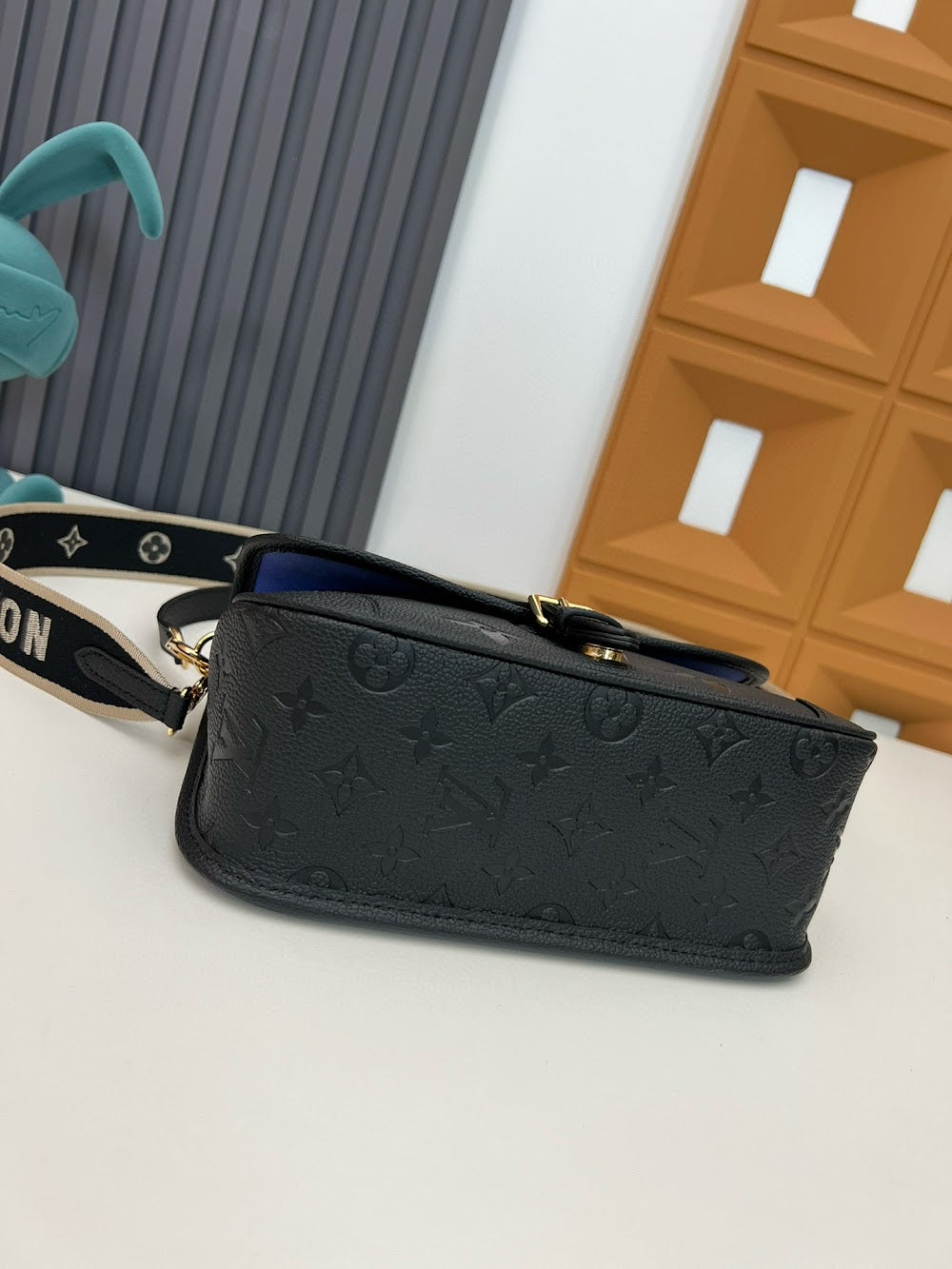 Dragons Bags LVn Luxury Bag --79489