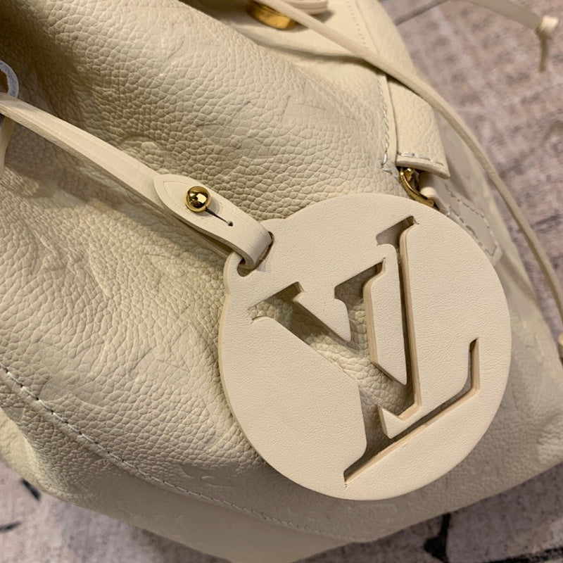 Dragons Bags ln Luxury Bag --59588