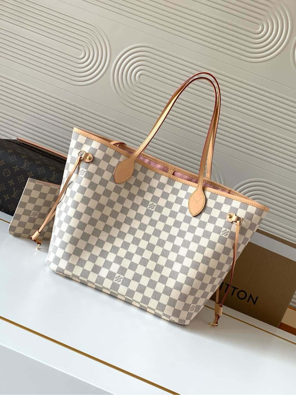 Dragons Bags ln Luxury Bag --81760