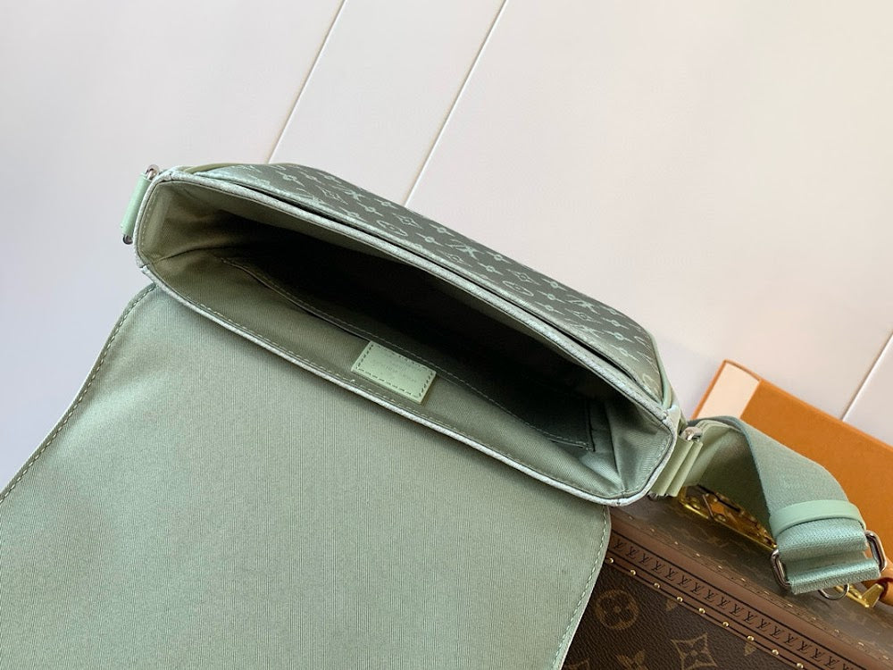 Dragons Bags ln Luxury Bag --71082