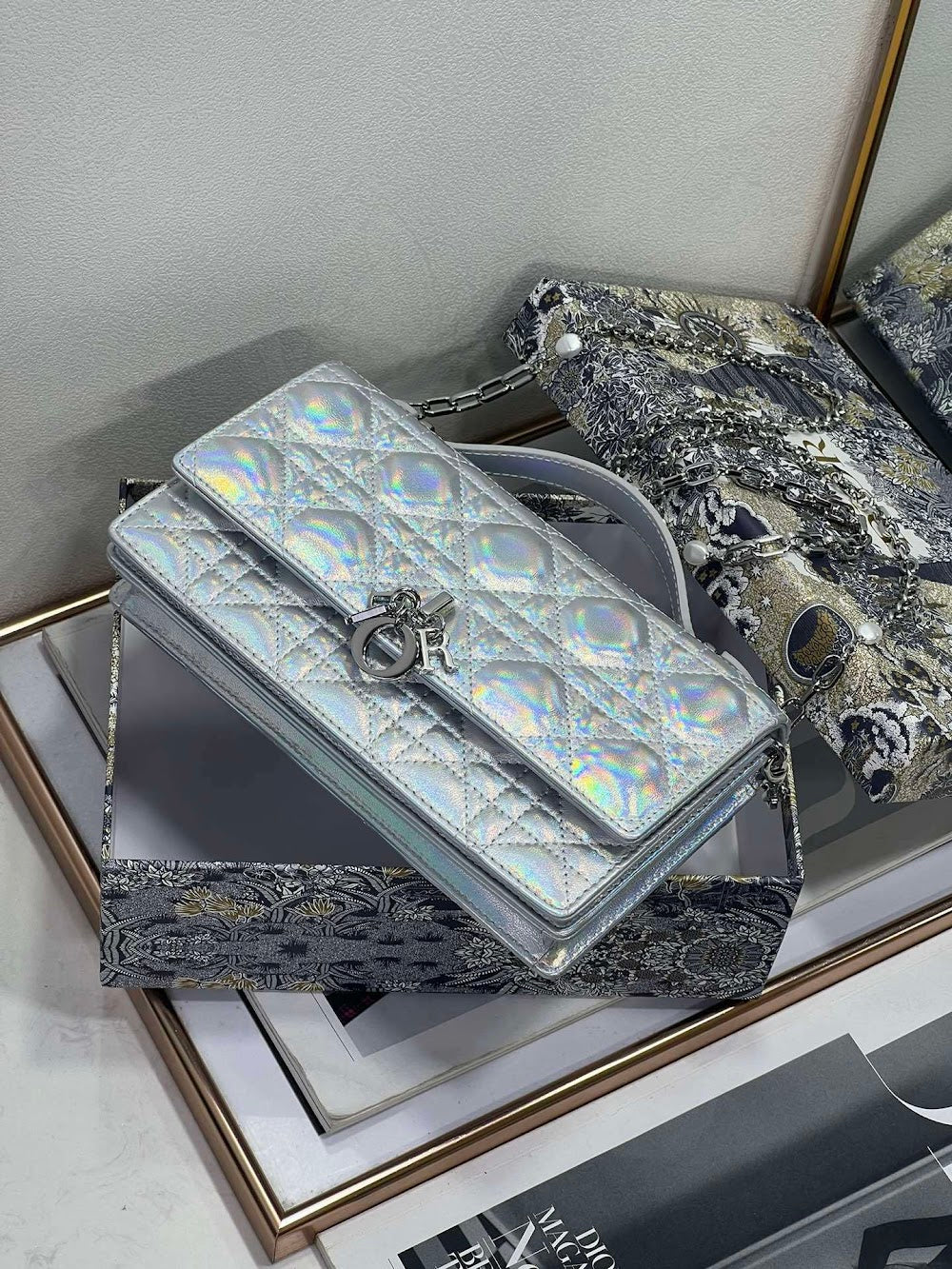 Dragons BagsDiorn Luxury Bag --116201