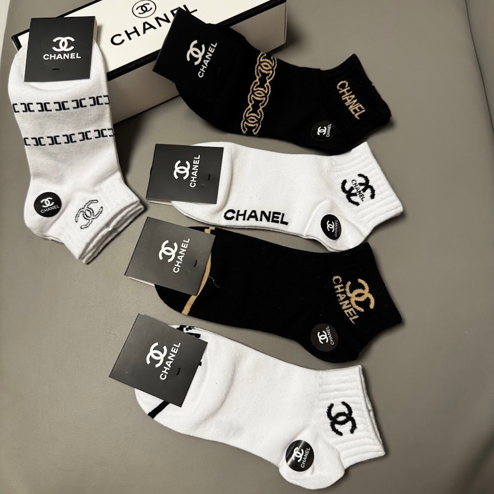 Dragons Bags Premium Luxury Socks --98397