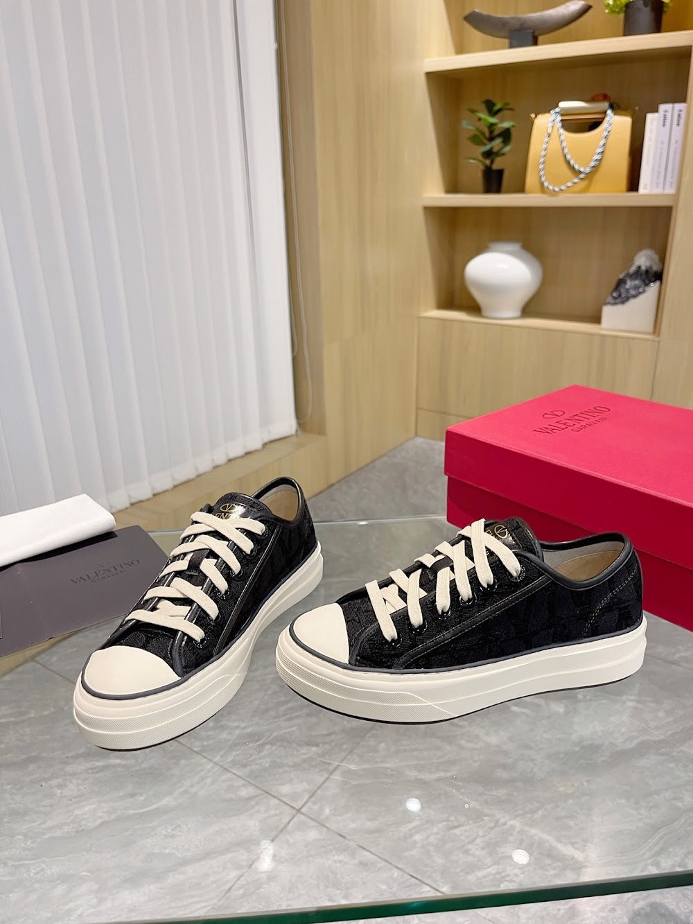 Dragons Bags Valentino Luxury Shoes --52652