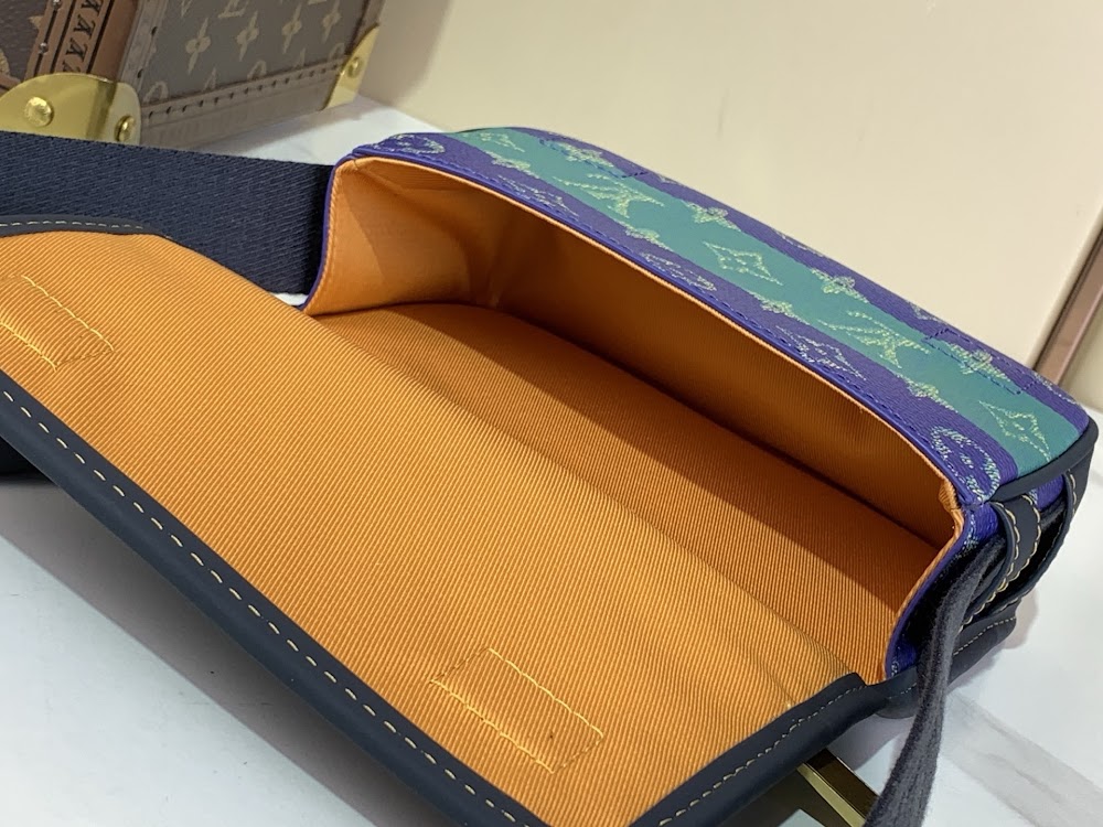 Dragons Bags ln Luxury Bag --56891