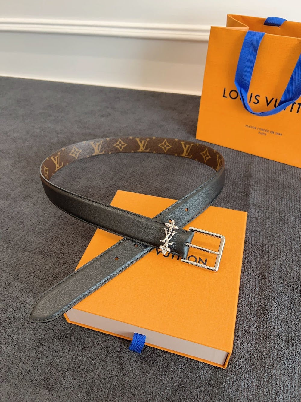 Dragons Bags ln Luxury Belt --100267