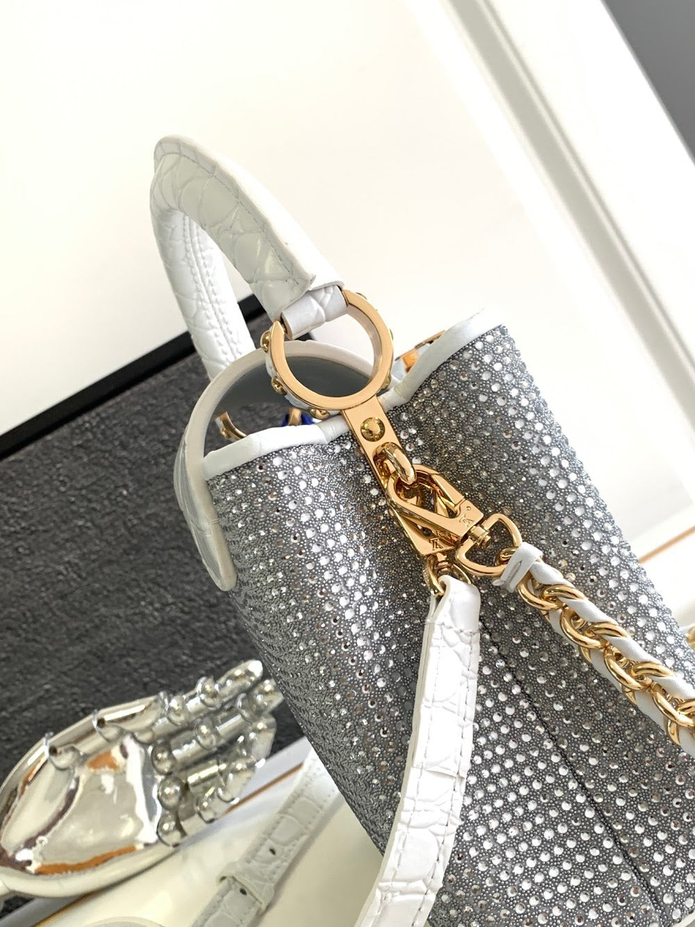 Dragons Bags ln Luxury Bag --96823