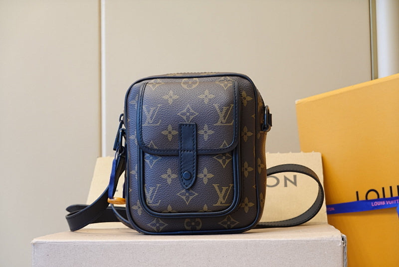 Dragons Bags ln Luxury Bag --59965