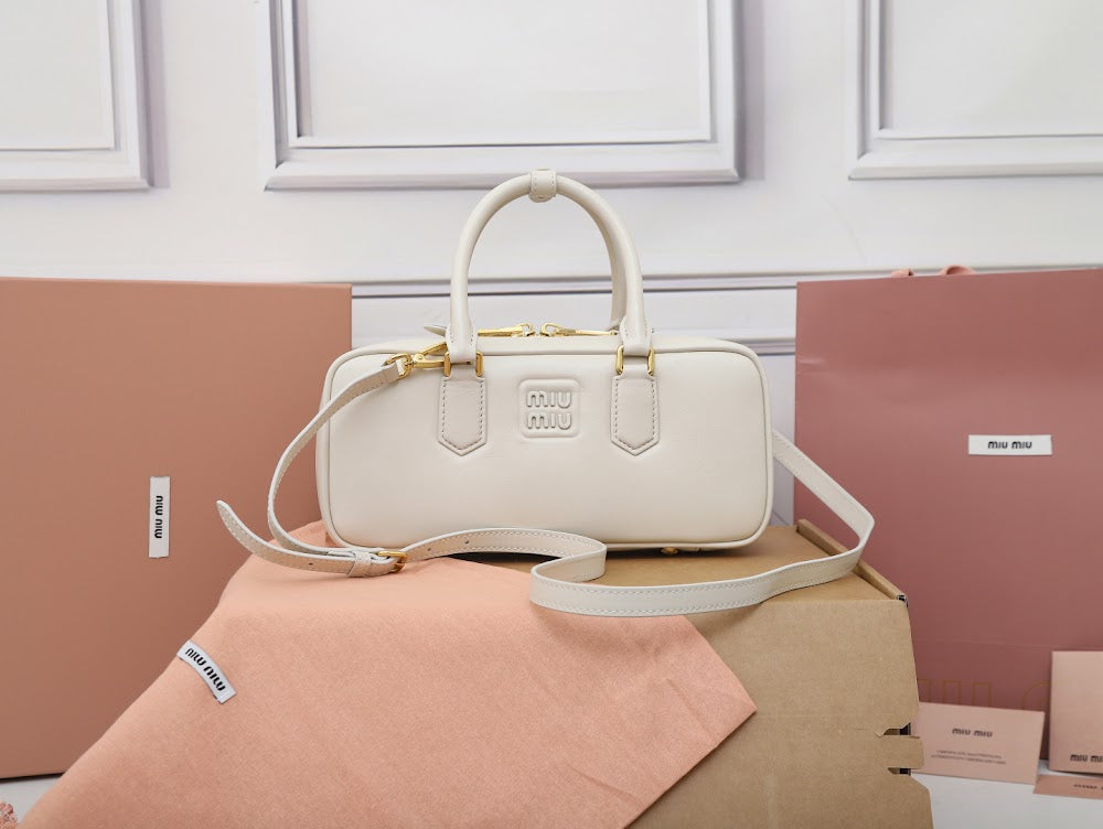 Dragons Bags Miun Miun Luxury Bag --123420
