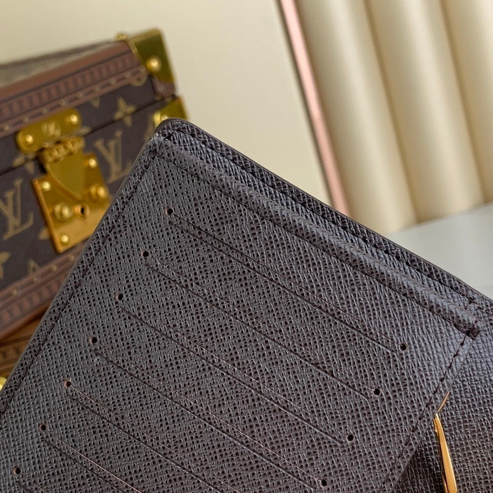 Dragons Bags ln Luxury Bag --68886