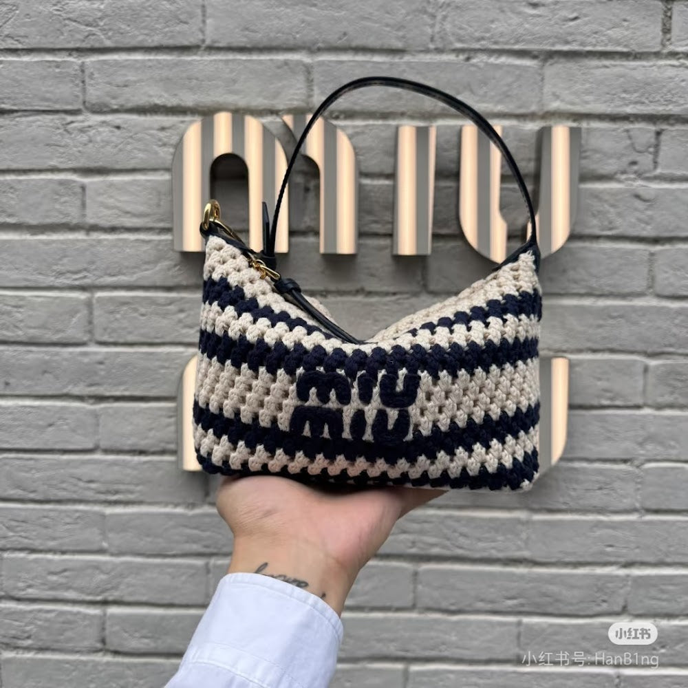 Dragons Bags Miun Miun Luxury Bag --123675
