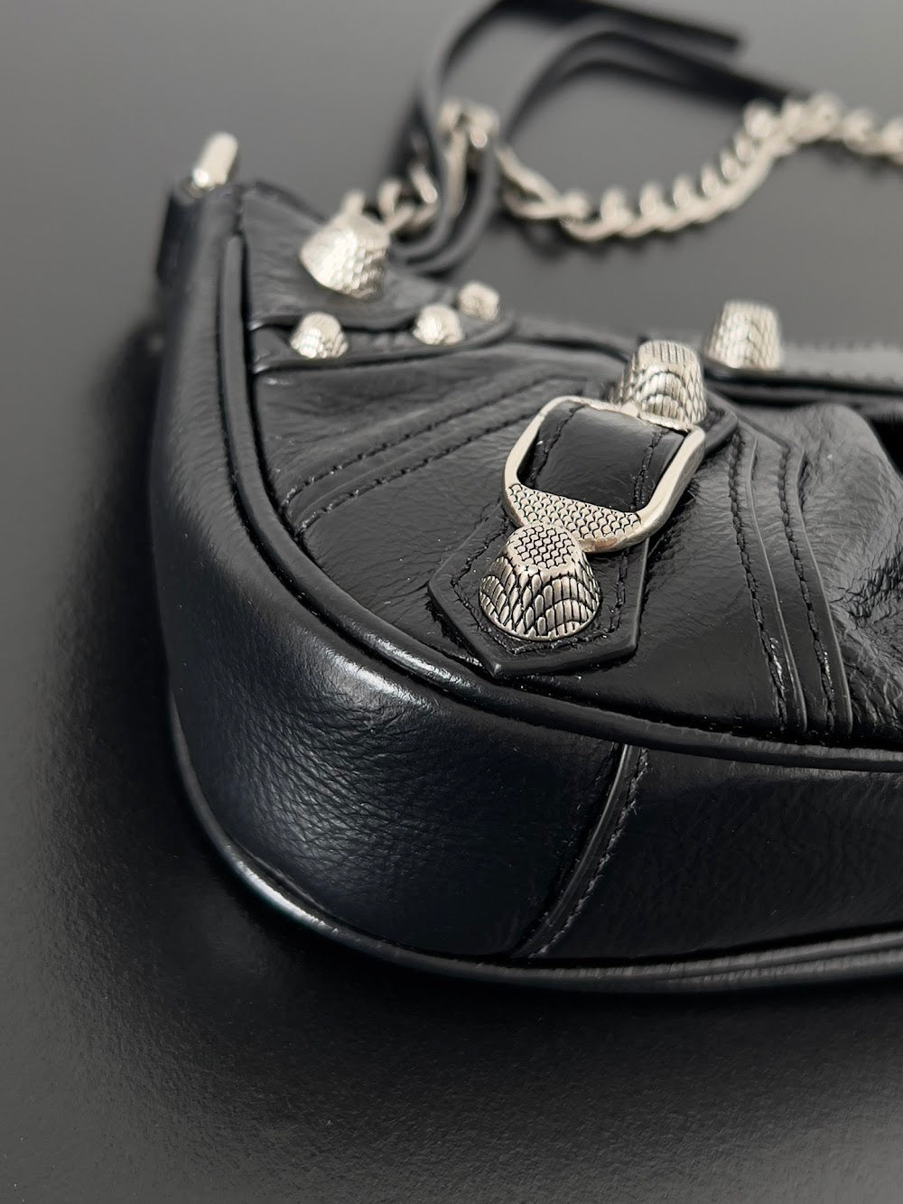 Dragons Bags Balenciaga Luxury Bag --111181