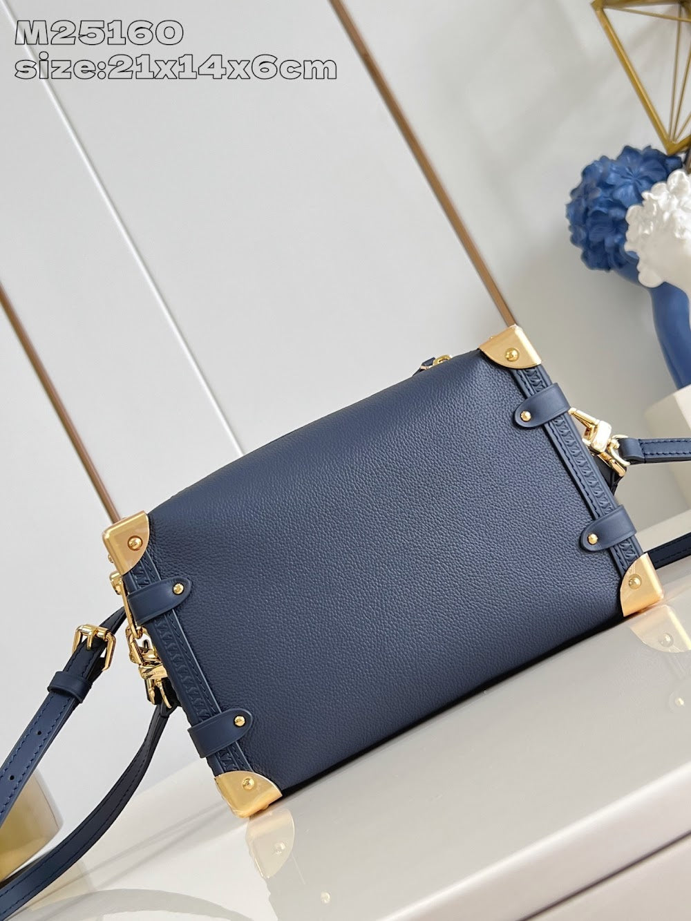 Dragons Bags ln Luxury Bag --96855